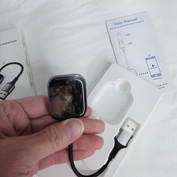 Plug & Play Android Auto Car Wireless Adapter Converts Wired to Wireless - Picture 5 of 13